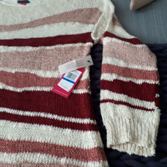 Sweater by Vince Camuto - Oasis Bloom/Sand Drift - Size XL - Picture 4 of 8